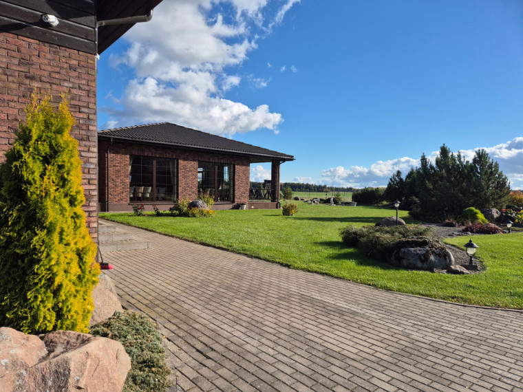 Parduodamos administracinės, kitos paskirties, maitinimo, paslaugų, prekybos patalpos Šiaulių r. sav., Gruzdžių mstl.,  M. Katiliškio g., 381.94 m2 ploto 53