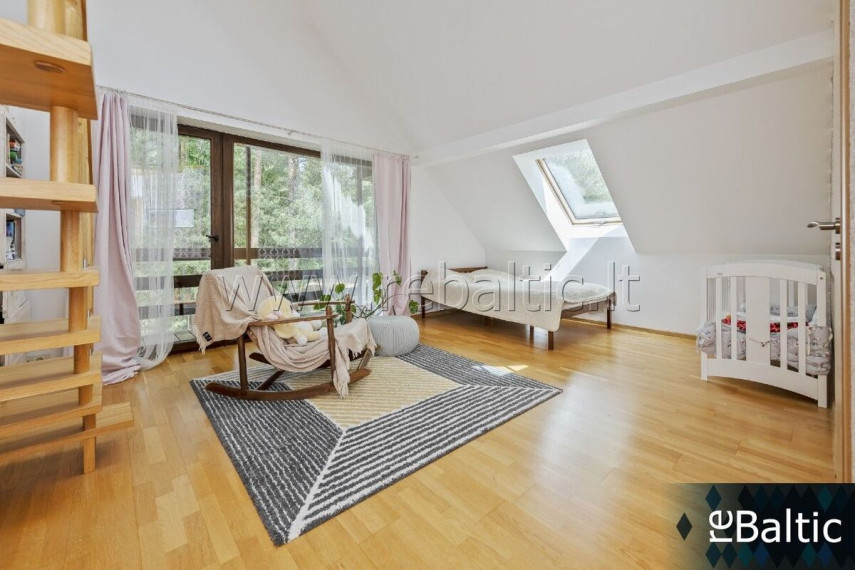 Parduodamas namas Nemenčinės pl., Nemenčinės pl., Vilniaus m., Vilniaus m. sav., 334 m2 ploto, 2 aukštai 11