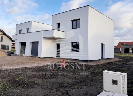 Parduodamas namas Klausmylių vs., Klaipėdos r. sav., 125.00 m² ploto 4 kambariai