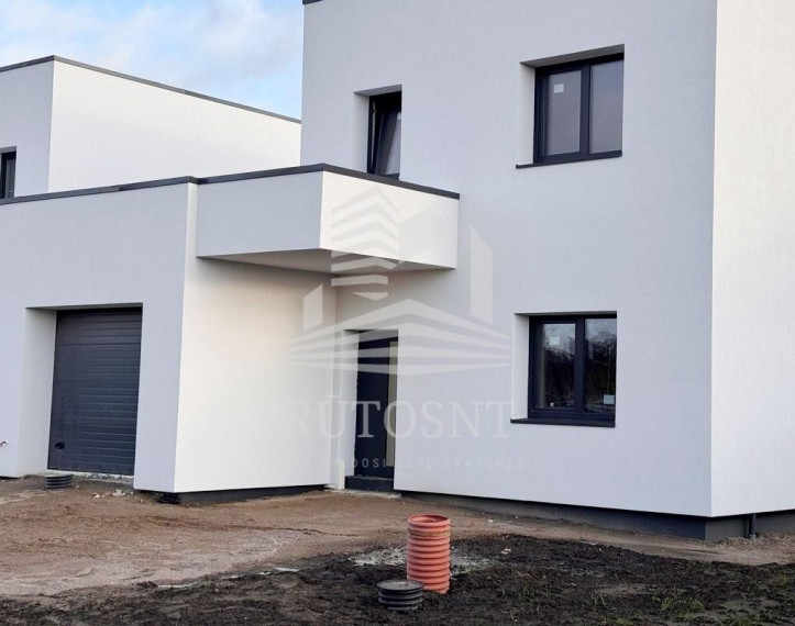 Parduodamas namas Klausmylių vs., Klaipėdos r. sav., 125.00 m² ploto 4 kambariai 2