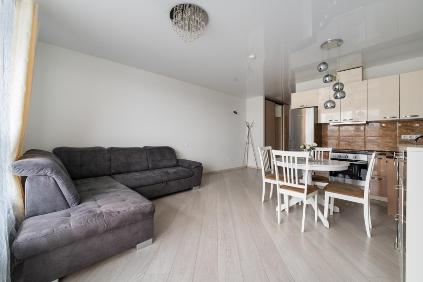 Nuomojamas butas M. Mažvydo g., Pilaitė, Vilniaus m., Vilniaus m. sav., 31.00 m² ploto 1 kambarys 5
