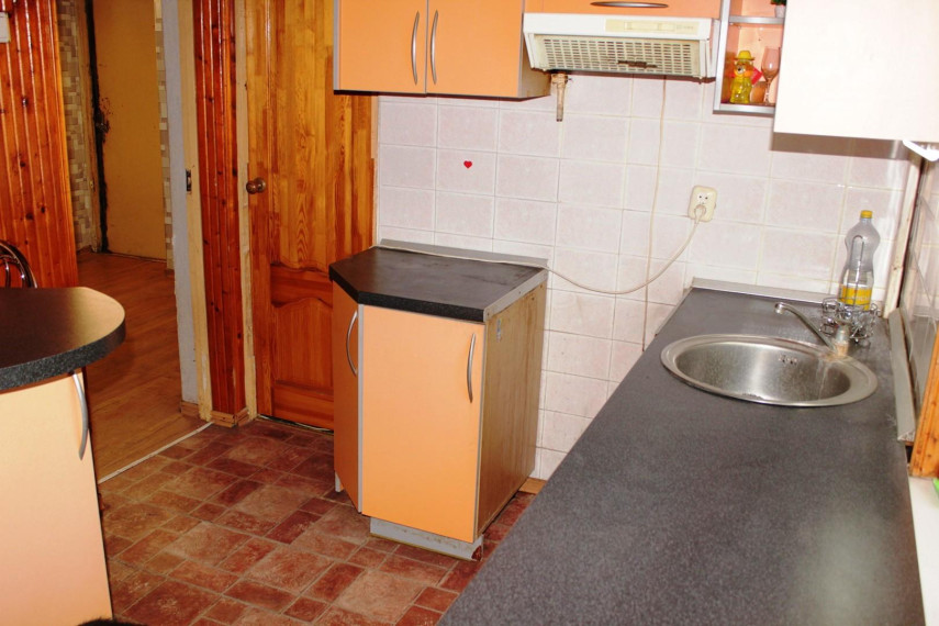 Parduodamas namas Kaštonų g., Paįstrio k., Panevėžio r. sav., 76.00 m² ploto 3 kambariai 12