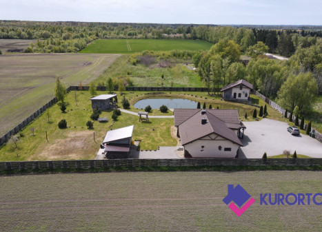 Parduodamas namas Būbelių k., Kretingos r. sav., 198 m2 ploto, 1 aukštai