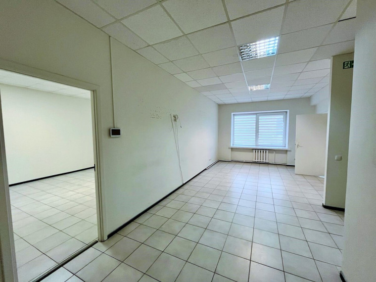 Nuomojamos administracinės, kitos paskirties patalpos Fabijoniškių g. 99, Fabijoniškės, Vilniaus m., Vilniaus m. sav., 148.59 m2 ploto 3