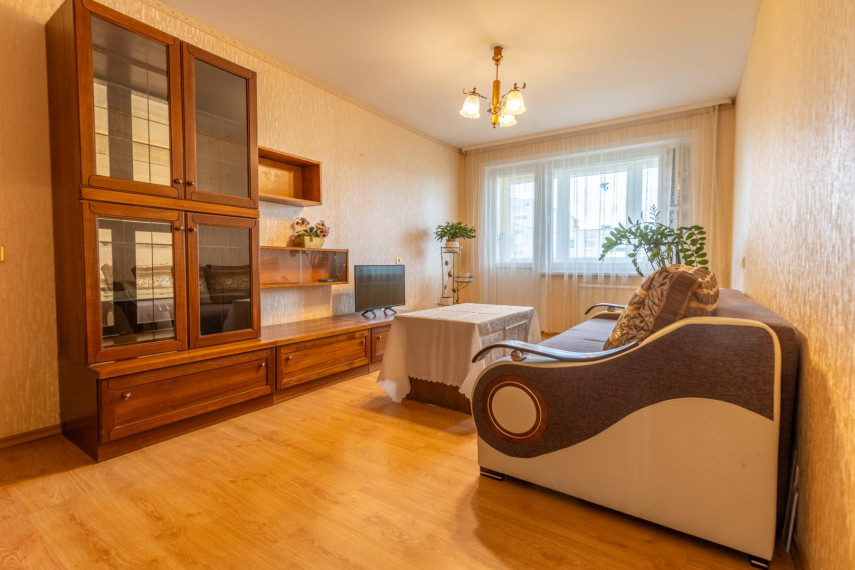 Parduodamas butas Pavasario g., Mažeikių m., Mažeikių r. sav., 64.43 m² ploto 3 kambariai 1