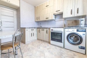 Parduodamas butas Pavasario g., Mažeikių m., Mažeikių r. sav., 64.43 m² ploto 3 kambariai 12