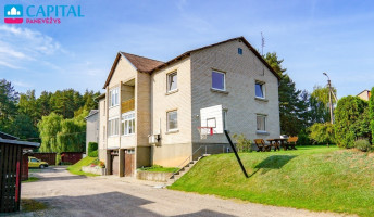 Parduodamas namas Jono Basanavičiaus g., Anykščių m., Anykščių r. sav., 68.65 m2 ploto, 2 aukštai 30