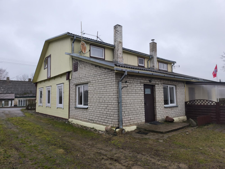 Parduodamas namas Vilniaus g., Giedraičių mstl., Molėtų r. sav., 75.00 m² ploto 5 kambariai 3