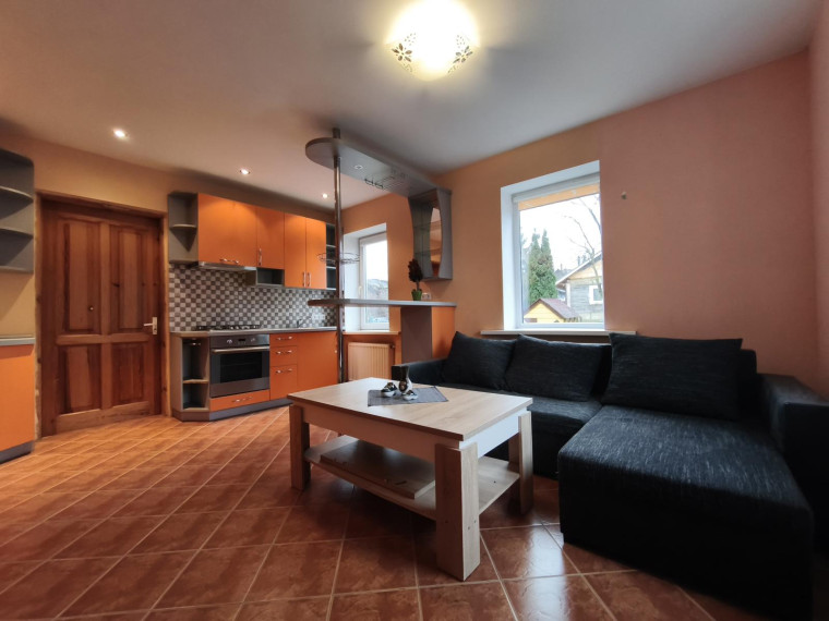 Parduodamas namas Vilniaus g., Giedraičių mstl., Molėtų r. sav., 75.00 m² ploto 5 kambariai 4