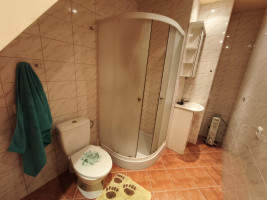 Parduodamas namas Vilniaus g., Giedraičių mstl., Molėtų r. sav., 75.00 m² ploto 5 kambariai 8