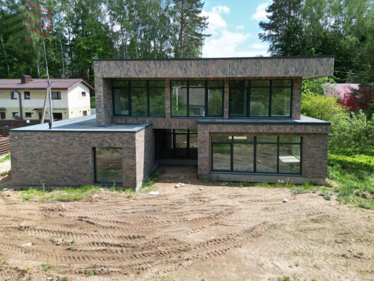 Parduodamas namas Bajorai, Vilniaus m., Vilniaus m. sav., 183 m2 ploto, 1 aukštai 1