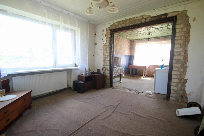 Parduodamas namas Vyšnių g., Dumbrių k., Akmenės r. sav., 77.93 m² ploto 2 kambariai 4