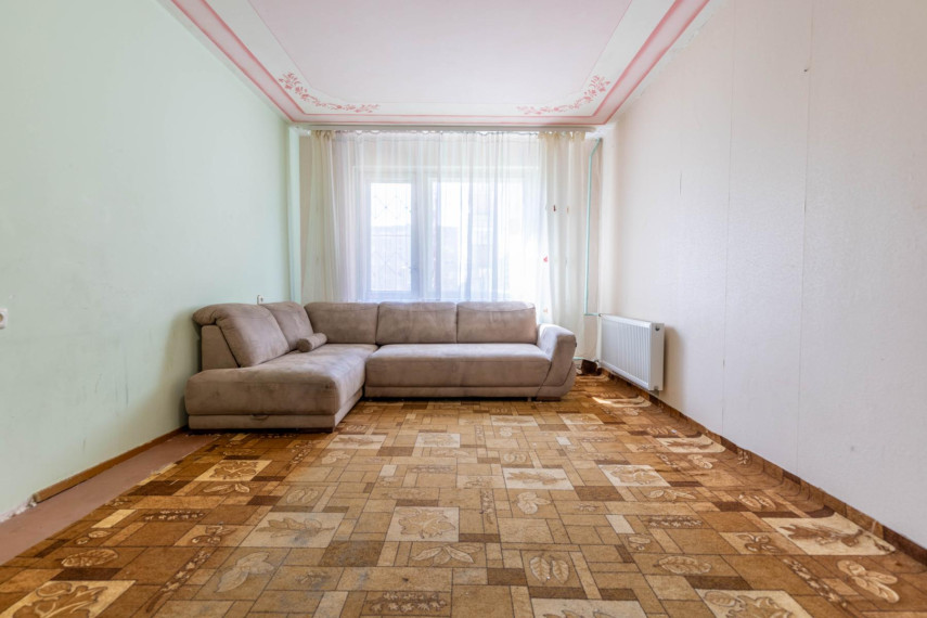 Parduodamas butas Pavasario g., Mažeikių m., Mažeikių r. sav., 88.61 m² ploto 4 kambariai 6