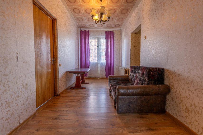 Parduodamas butas Pavasario g., Mažeikių m., Mažeikių r. sav., 88.61 m² ploto 4 kambariai 3
