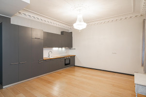 Parduodamas butas A. Mickevičiaus g., Žvėrynas, Vilniaus m., Vilniaus m. sav., 86.88 m² ploto 4 kambariai 4