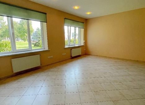 Nuomojamos administracinės patalpos Kirtimų g., Aukštieji Paneriai, Vilniaus m., Vilniaus m. sav., 24.2 m2 ploto