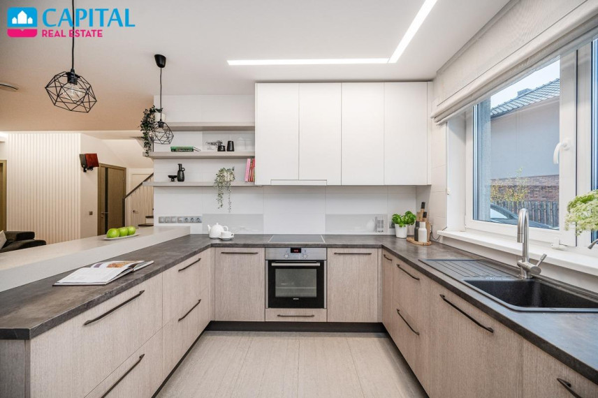 Parduodamas namas Žemuogių g., Bajorų k., Vilniaus r. sav., 177 m² ploto 5 kambariai 11
