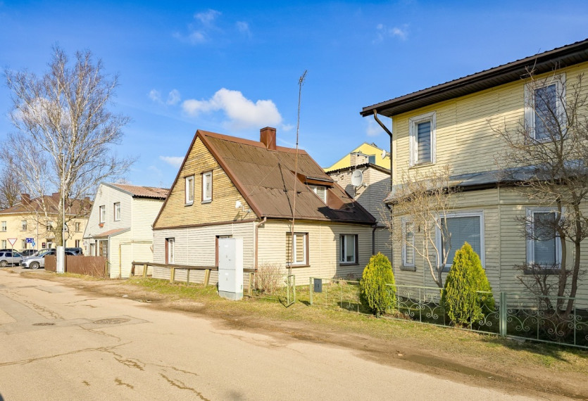 Parduodamas butas Utenos g., Centras, Panevėžio m., Panevėžio m. sav., 28 m2 ploto, 1 kambariai 3