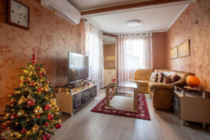 Parduodamas namas Tilžės g., Vilijampolė, Kauno m., Kauno m. sav., 52 m2 ploto, 2 aukštai 5