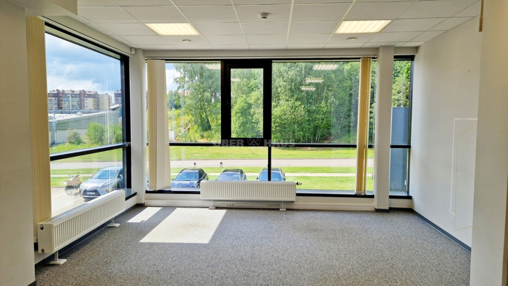 Nuomojamos administracinės patalpos Liudviko Zamenhofo g., Fabijoniškės, Vilniaus m., Vilniaus m. sav., 172.71 m2 ploto 3