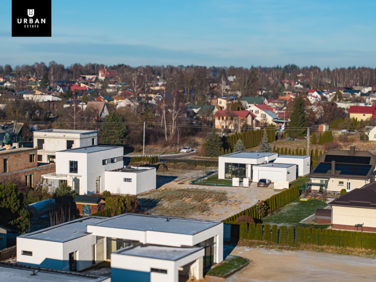 Parduodamas namas Juodasis kel.,Kalnėnuose, Vilniuje, 156 kv.m ploto, 2 aukštų 17