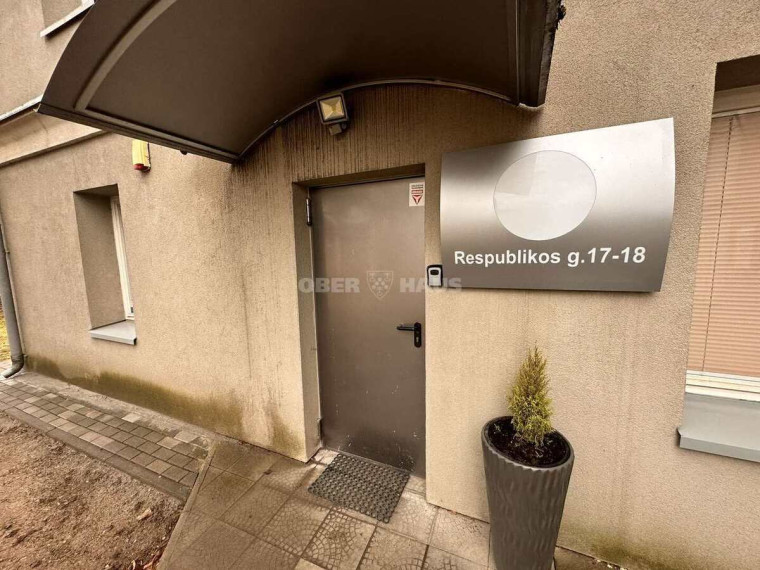 Nuomojamos administracinės, kitos paskirties patalpos Respublikos g. , Centras, Panevėžio m., Panevėžio m. sav., 40 m2 ploto 3