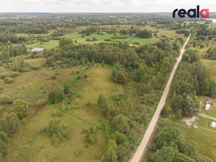 92 arų, namų valdos sklypas, Molėtų raj. Giedraičių sen. 4
