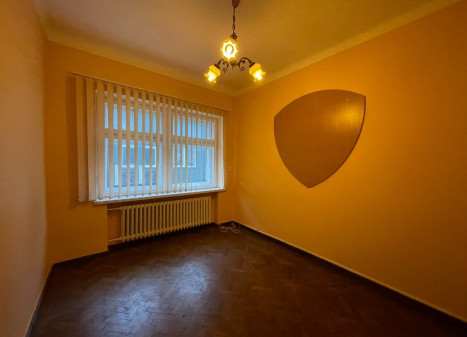 Nuomojamos administracinės, kitos paskirties, paslaugų, prekybos, sandėliavimo patalpos Druskininkų g., Senamiestis, Kauno m., Kauno m. sav., 35.26 m2 ploto