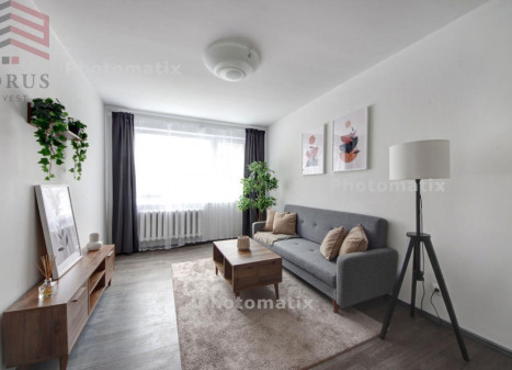 Nuomojamas butas Žirmūnų g., Žirmūnai, Vilniaus m., Vilniaus m. sav., 64 m2 ploto, 3 kambariai