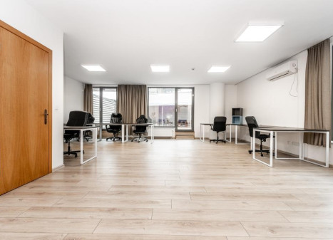 Nuomojamos administracinės, kitos paskirties patalpos Savanorių pr., Naujamiestis, Vilniaus m., Vilniaus m. sav., 80 m2 ploto