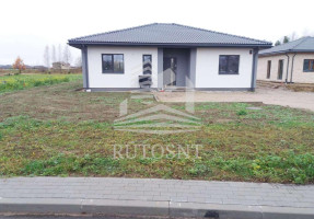 Parduodamas namas Gargždų m., Klaipėdos r. sav., 100 m² ploto 4 kambariai 4