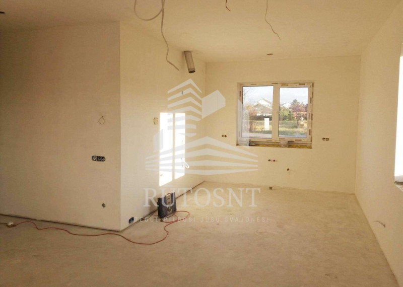 Parduodamas namas Priekulės m., Klaipėdos r. sav., 100.00 m² ploto 4 kambariai 7