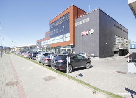 Nuomojamos patalpos Ukmergės g., Fabijoniškėse, Vilniuje, 135 kv.m ploto