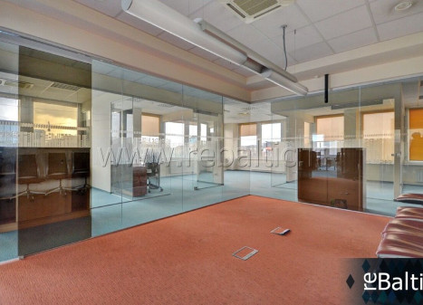 Nuomojamos administracinės, paslaugų, prekybos patalpos Konstitucijos pr., Centras, Vilniaus m., Vilniaus m. sav., 125 m2 ploto