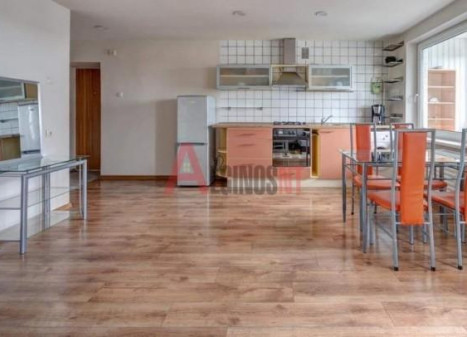 Parduodamas butas Medžiotojų g., Centras, Klaipėdos m., Klaipėdos m. sav., 38.00 m² ploto 1 kambarys