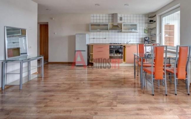 Parduodamas butas Medžiotojų g., Centras, Klaipėdos m., Klaipėdos m. sav., 38.00 m² ploto 1 kambarys 1