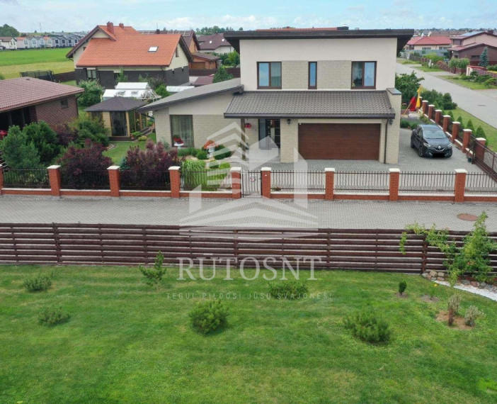 Parduodamas namas Slengių k., Klaipėdos r. sav., 205 m² ploto 5 kambariai 1