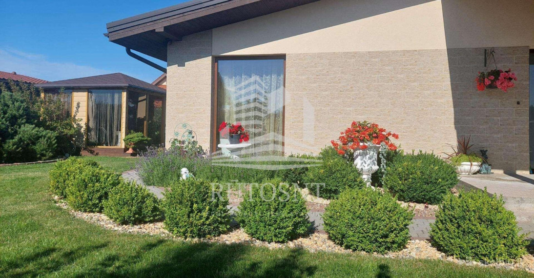 Parduodamas namas Slengių k., Klaipėdos r. sav., 205 m² ploto 5 kambariai 3