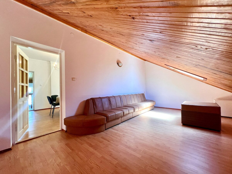 Parduodamas namas Vilties g., Rastinėnų k., Vilniaus r. sav., 202.36 m2 ploto, 2 aukštai 9