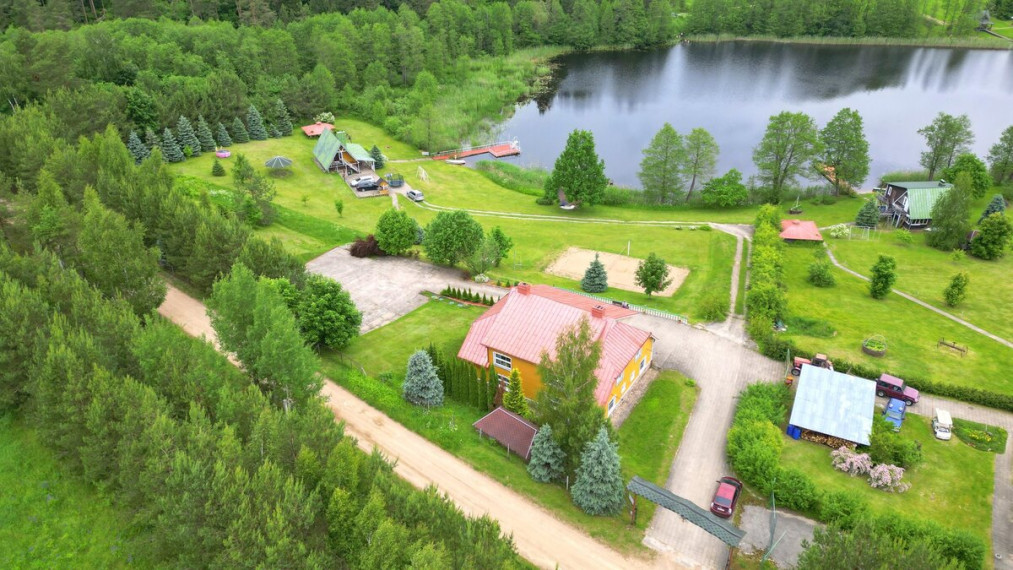 Parduodamas namas Bijūnų k., Trakų r. sav., 331 m2 ploto, 2 aukštai 13