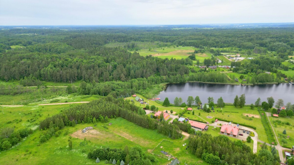 Parduodamas namas Bijūnų k., Trakų r. sav., 331 m2 ploto, 2 aukštai 15