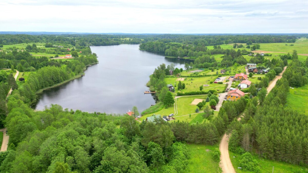 Nuomojamas namas Bijūnų k., Trakų r. sav., 331 m2 ploto, 2 aukštai 1