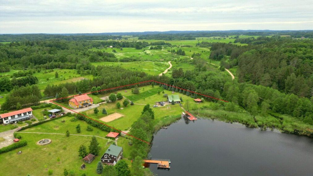 Nuomojamas namas Bijūnų k., Trakų r. sav., 331 m2 ploto, 2 aukštai 2