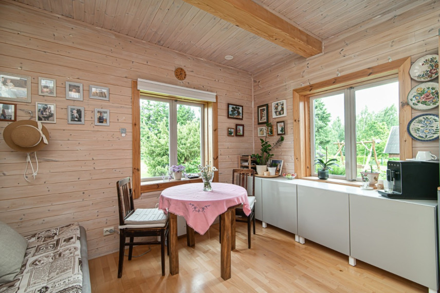 Parduodamas namas Ruzgiškių k., Utenos r. sav., 93.16 m2 ploto, 1 aukštai 7