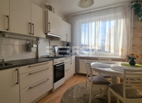 Parduodamas butas Gytarai, Šiaulių m., Šiaulių m. sav., 50 m2 ploto, 2 kambariai
