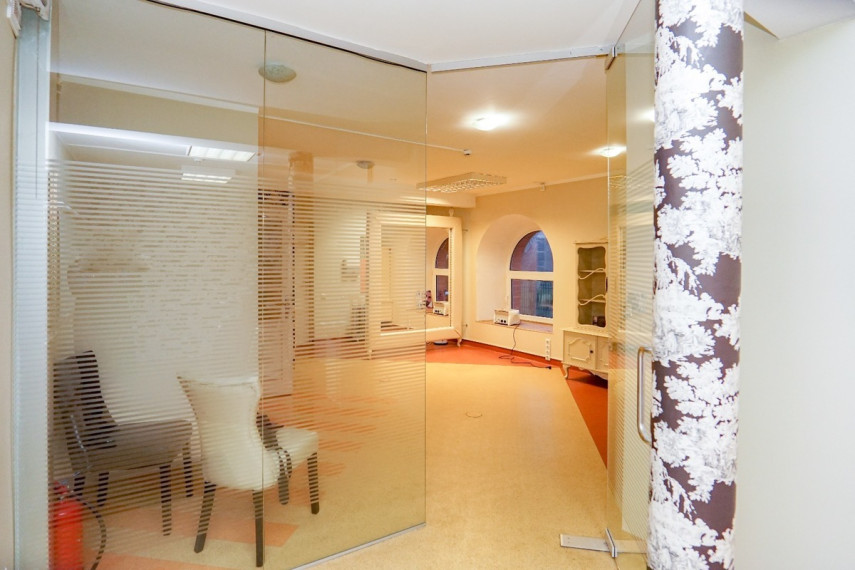 Parduodamos administracinės patalpos Vilniaus g., Centras, Panevėžio m., Panevėžio m. sav., 294.47 m2 ploto 5