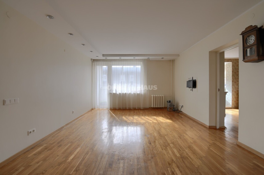Parduodamas butas Latvių g., Žvėrynas, Vilniaus m., Vilniaus m. sav., 103 m2 ploto, 4 kambariai 4