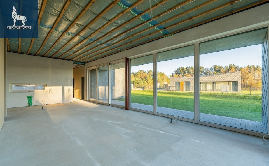 Parduodamas namas Medžiotojų g., Sakiškių k., Vilniaus r. sav., 146.4 m2 ploto, 1 aukštai 10
