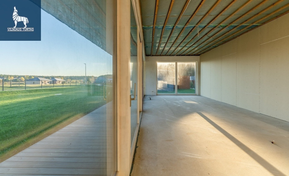 Parduodamas namas Medžiotojų g., Sakiškių k., Vilniaus r. sav., 146.4 m2 ploto, 1 aukštai 11