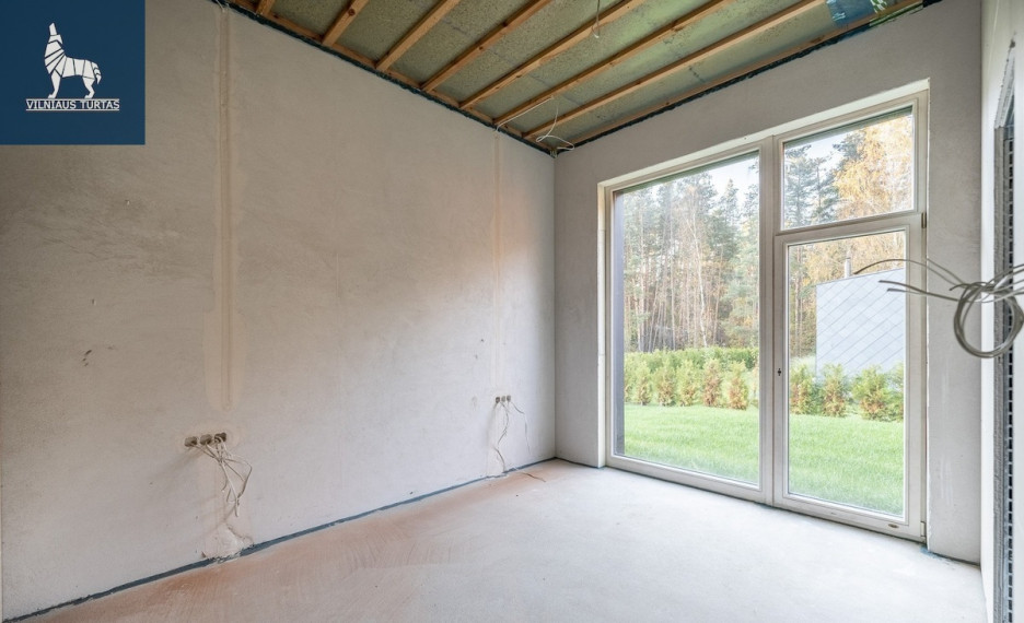 Parduodamas namas Medžiotojų g., Sakiškių k., Vilniaus r. sav., 146.4 m2 ploto, 1 aukštai 12